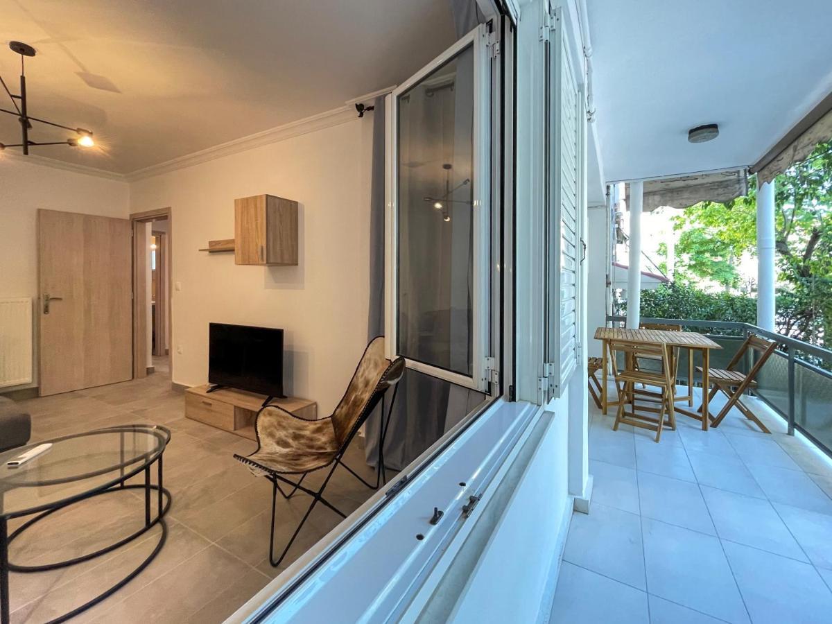 Downtown Retreat 67sqm In Neos Kosmos *