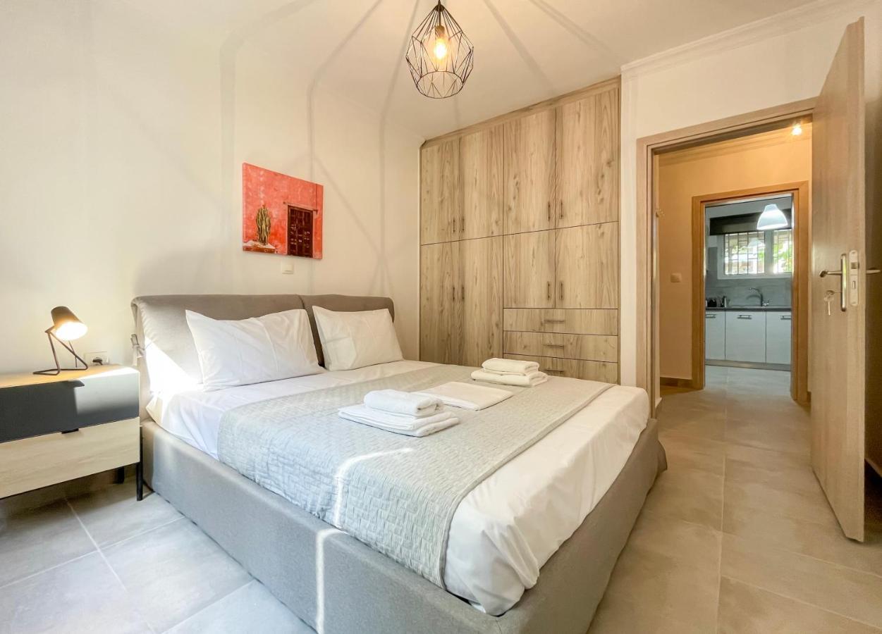 Downtown Retreat 67sqm In Neos Kosmos *