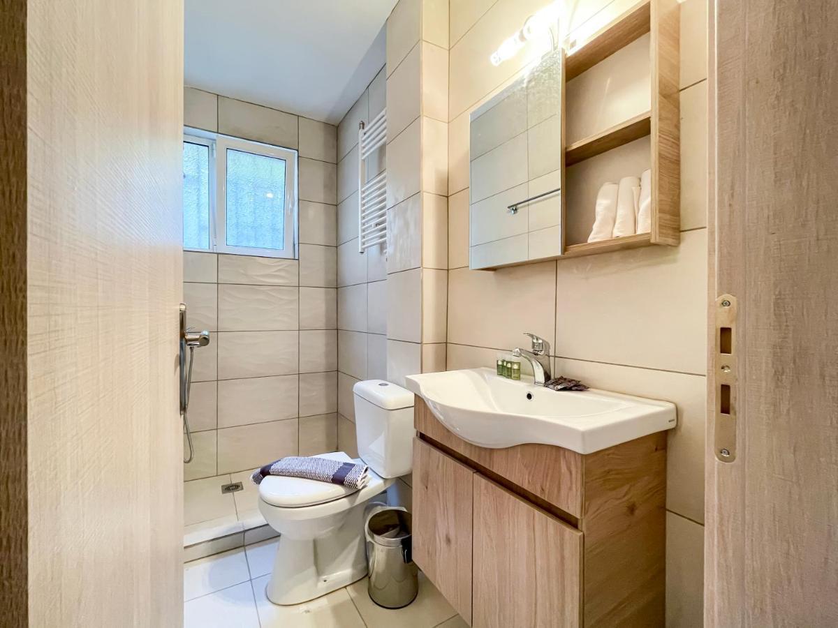 Downtown Retreat 67sqm In Neos Kosmos Apartment